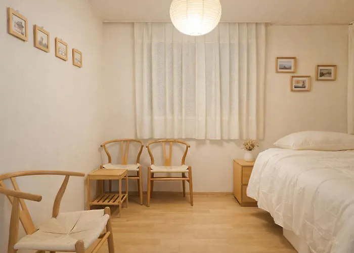 -monthly Stay- 'turtle 2' -cozy & Quiet Near Subway *