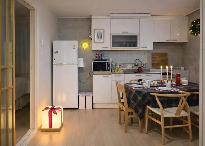 -monthly Stay- 'turtle 2' -cozy & Quiet Near Subway Апартаменты *