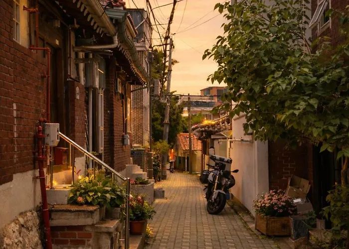 -monthly Stay- 'turtle 2' -cozy & Quiet Near Subway Апартаменты
